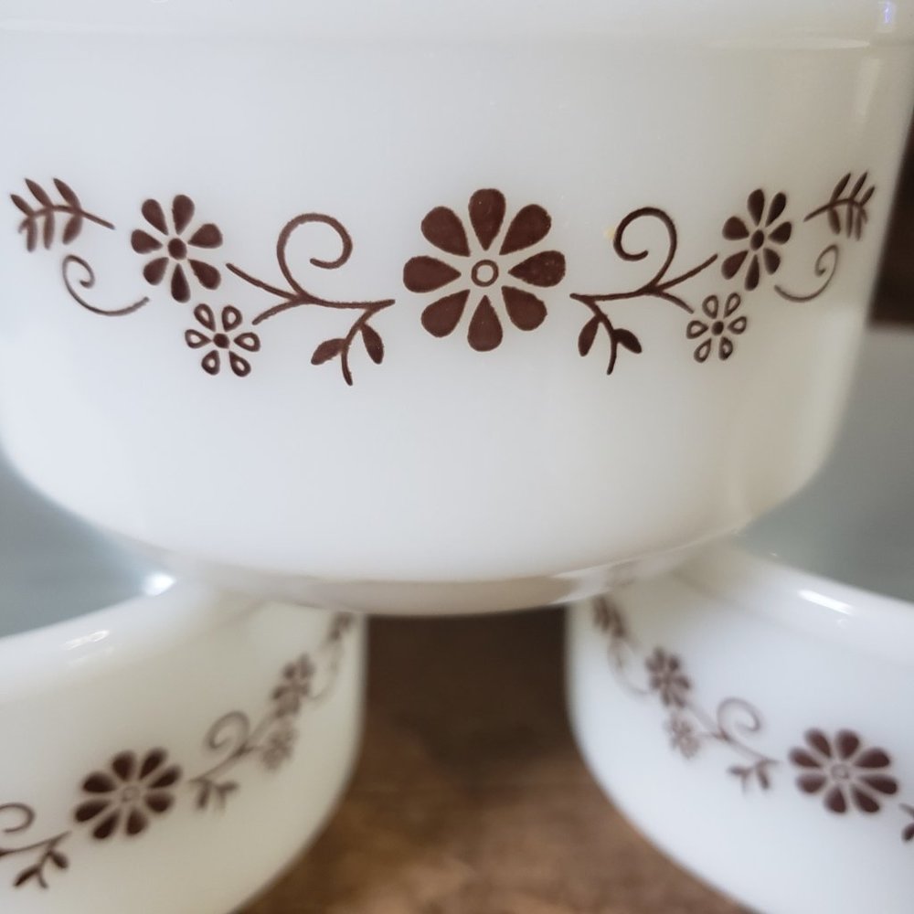 DYNAWARE PRY-O-REY 3 Daisy Personal Casserole Dish